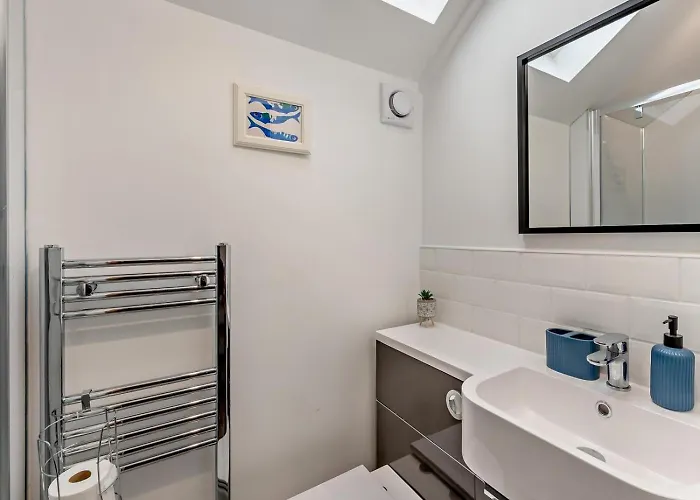 2 Bed In Ripon Oc-94000 * Studley Roger